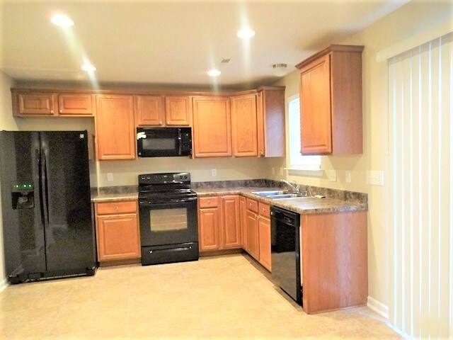 Foto del edificio - 129 Midwood Road