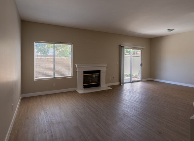 Foto del edificio - 28102 Bobwhite Cir