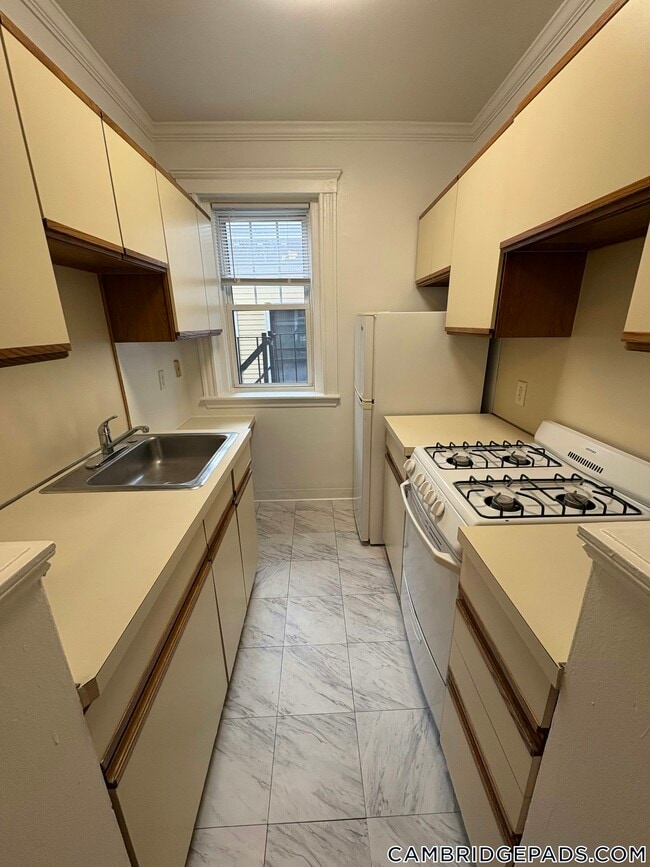 Building Photo - 21 Wendell St