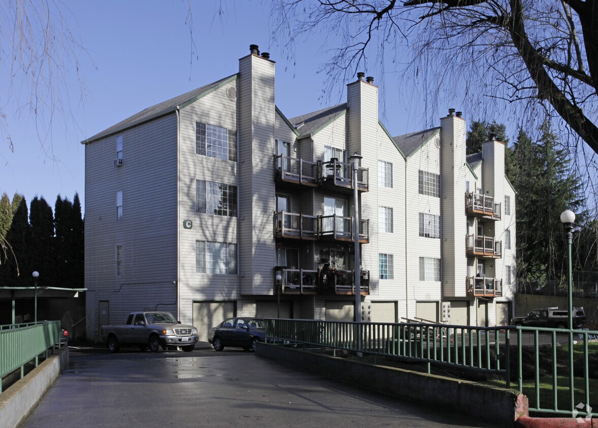 Primary Photo - Burnt Bridge Terrace