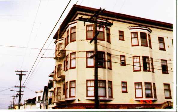 Foto del edificio - 495 3rd Ave