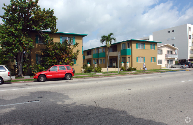 Building Photo - The Harding Apartments