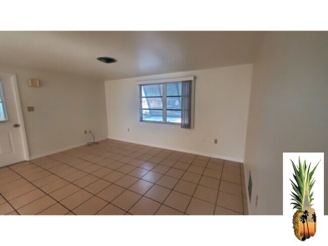Building Photo - 2761 Oyster Creek Dr