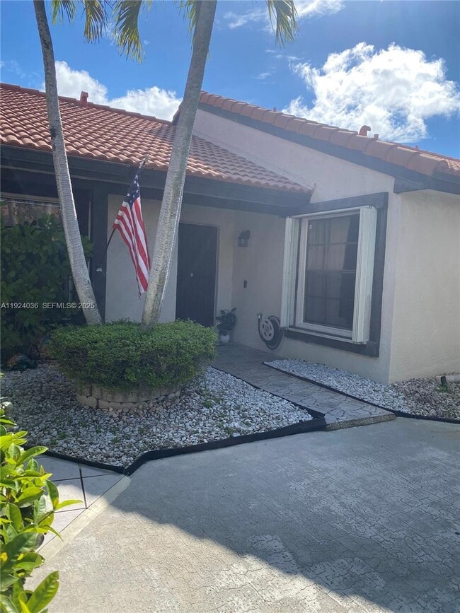 Foto del edificio - 4841 SW 152nd Ct