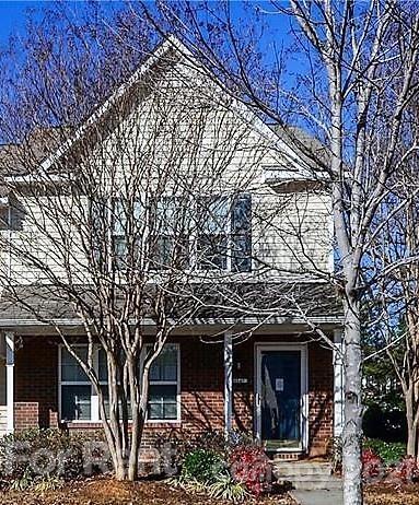 Building Photo - 10147 Ballyclare Ct