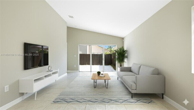 Foto del edificio - 8743 SW 213th Ln