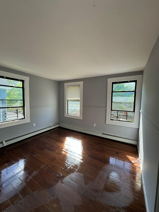 Foto del edificio - 11 6th St