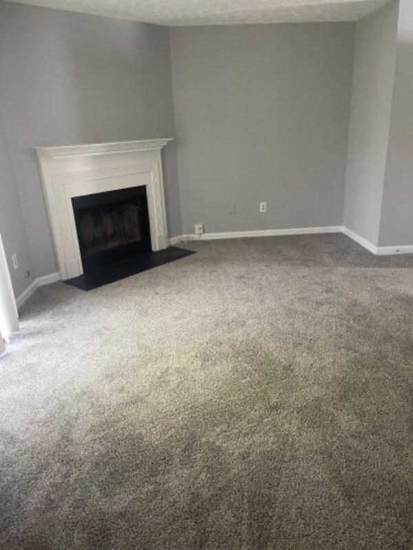 Primary Photo - 5950 Batson Ct