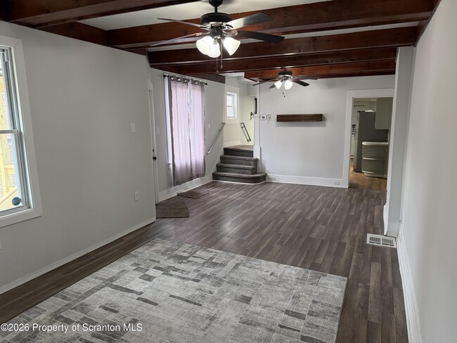 Building Photo - 1154 Murray St