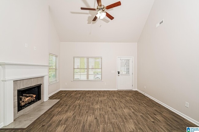Building Photo - 1041 Crawford Ct