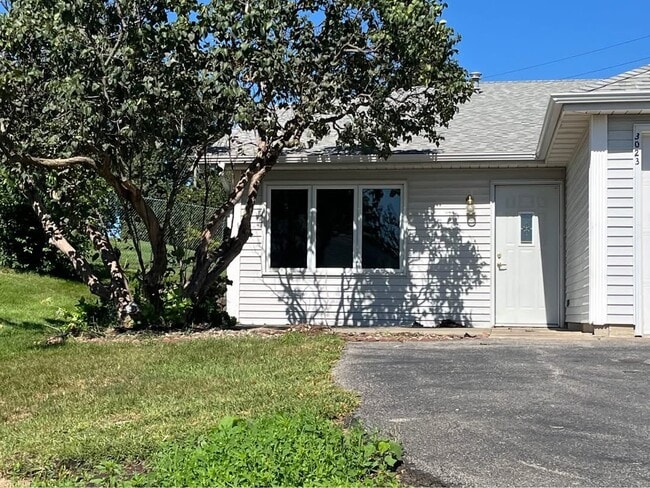 Foto del edificio - 3023 25th St NW