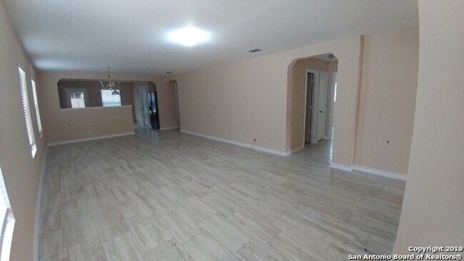 Foto del edificio - Charming One-Story Home in Silver Oaks