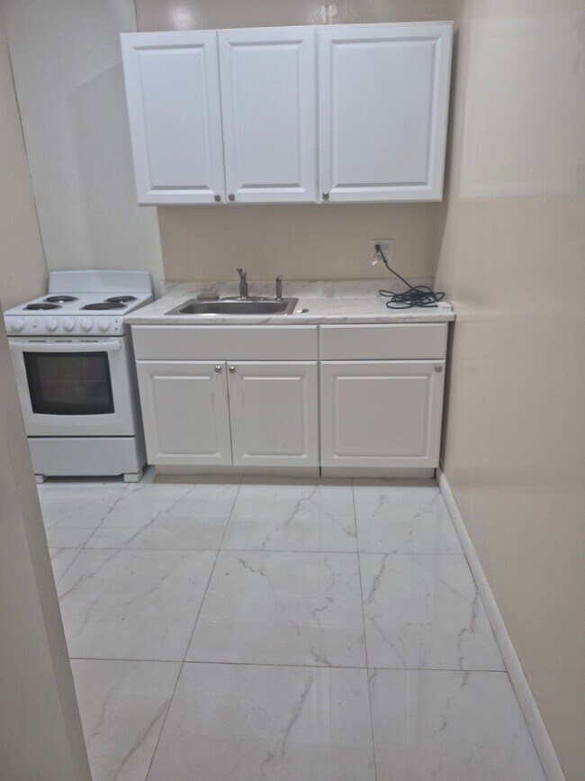 Foto del edificio - 1543 N Bluebird Ln