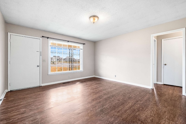 Building Photo - 4611 Franklin Rd