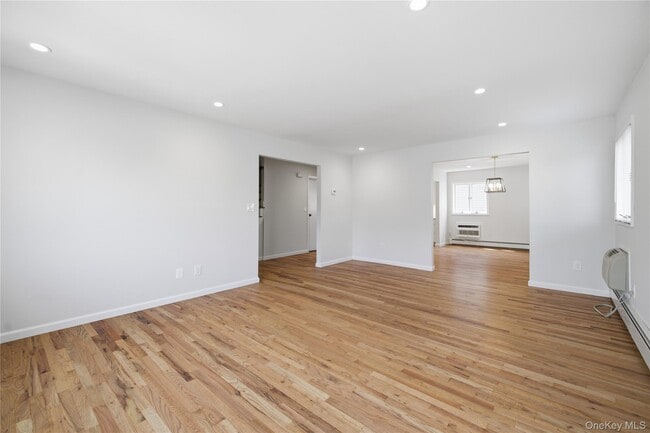 Foto del edificio - 580 E Pine St