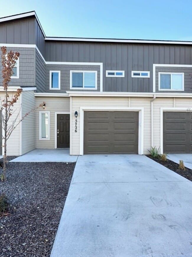 Building Photo - Find your perfect match with our rental pr...