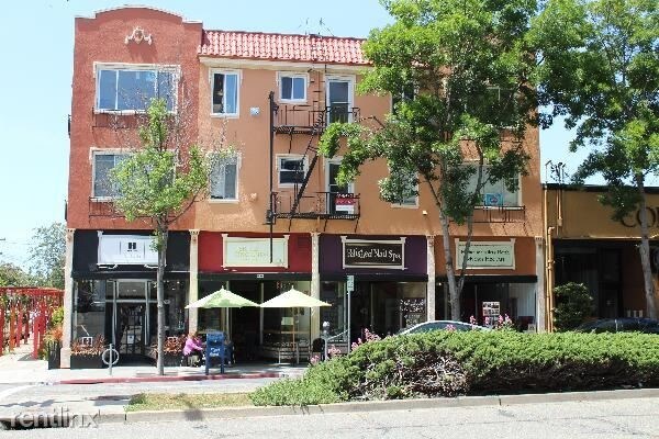 Building Photo - 2087 Delaware St
