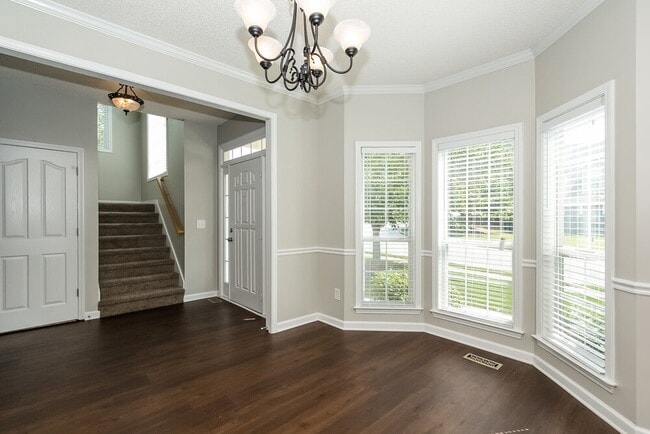 Foto del edificio - 3 Brightling Ln