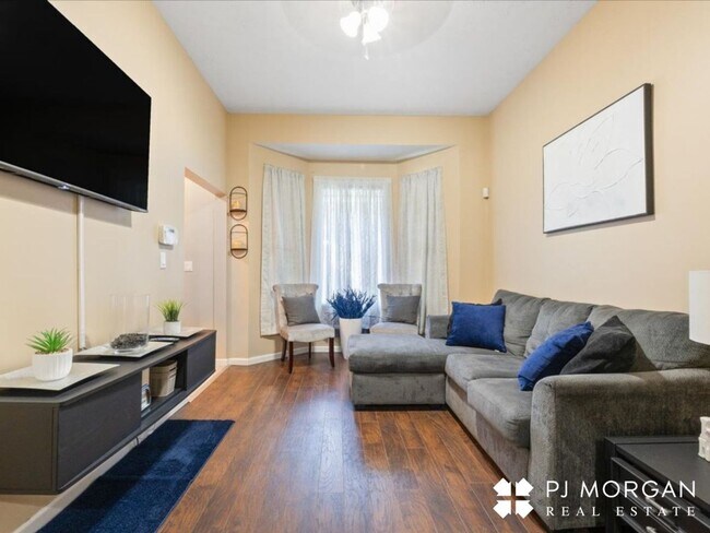 Foto del edificio - South Omaha Charm -Half off the 1st months rent!