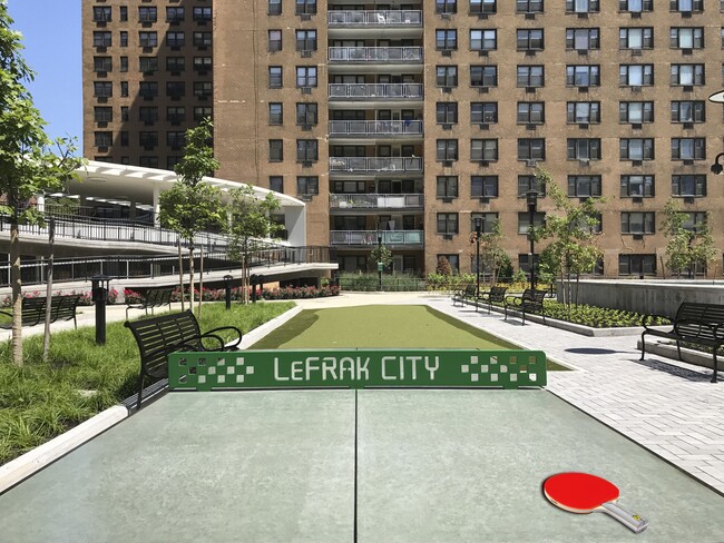 Foto del interior - LeFrak City