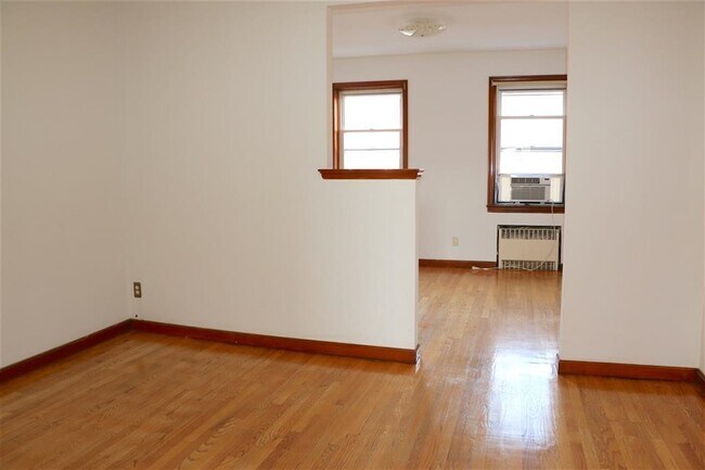 Building Photo - 816 Bloomfield St