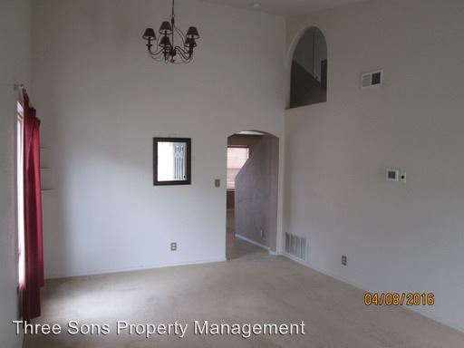 Building Photo - 765 Valley Meadows Dr NE