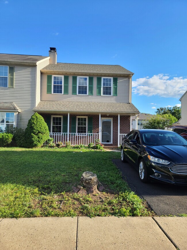 Foto del edificio - 1117 School House Ln