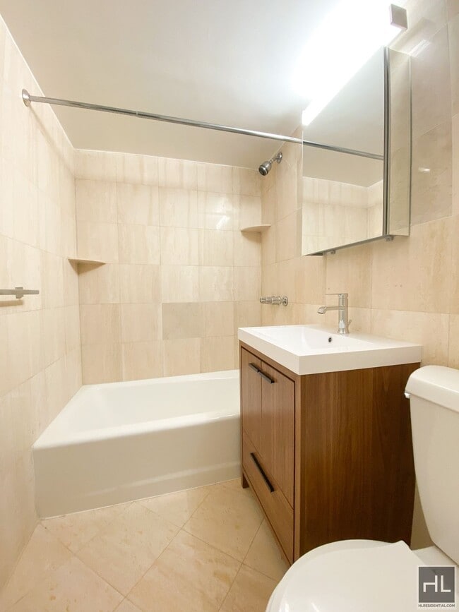 Foto del edificio - EAST 63 STREET