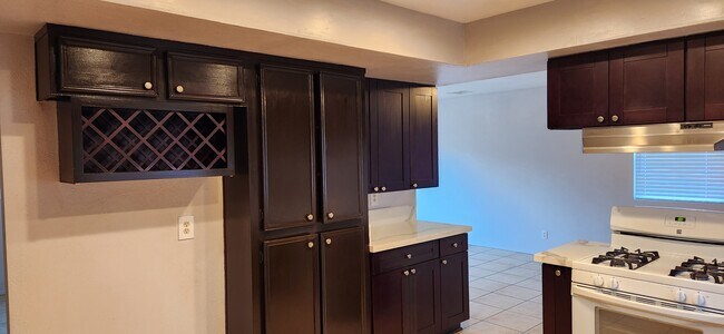 cocina - 2619 Bancroft Dr