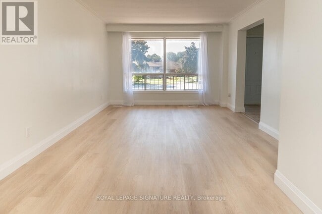 Building Photo - 515 Ettridge Ct