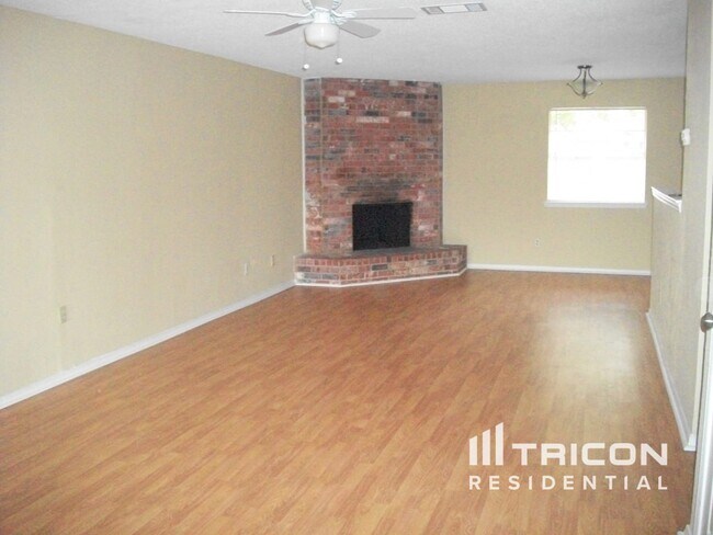 Building Photo - 6229 Cascade Circle Fort Worth TX