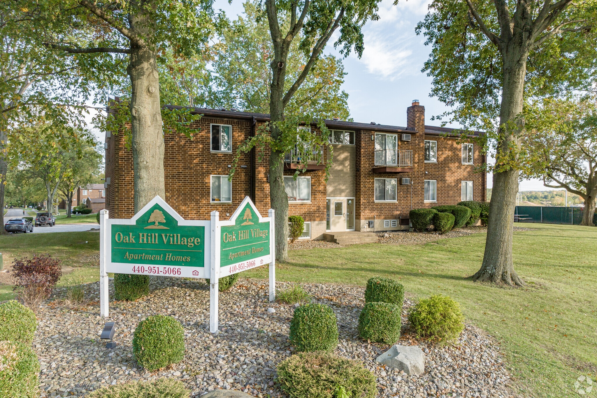 Oak Hill Village Apartments – photo 5