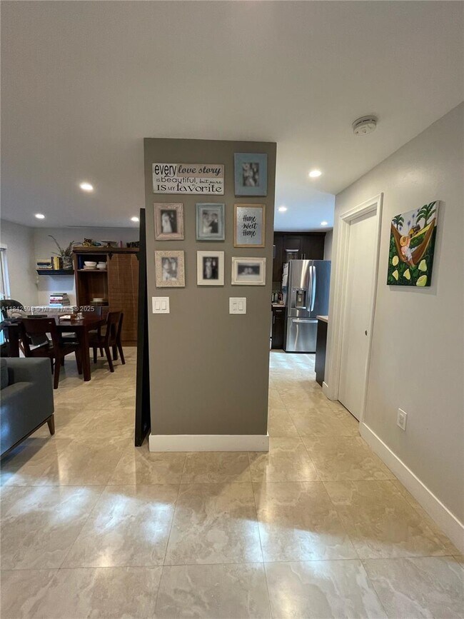 Foto del edificio - 7483 SW 109th Ave