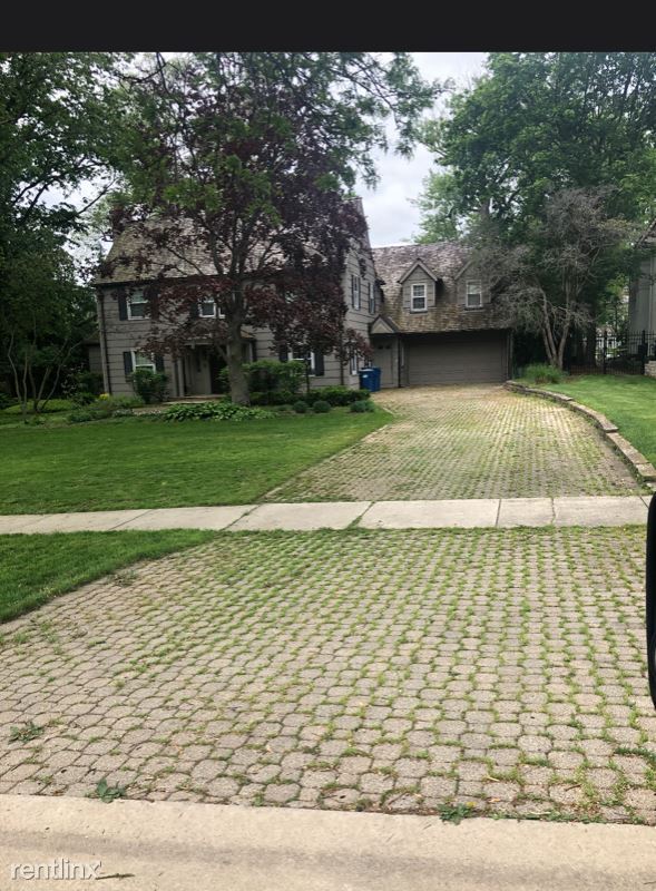 Primary Photo - 5 br, 6 bath House - 940 Taft Rd