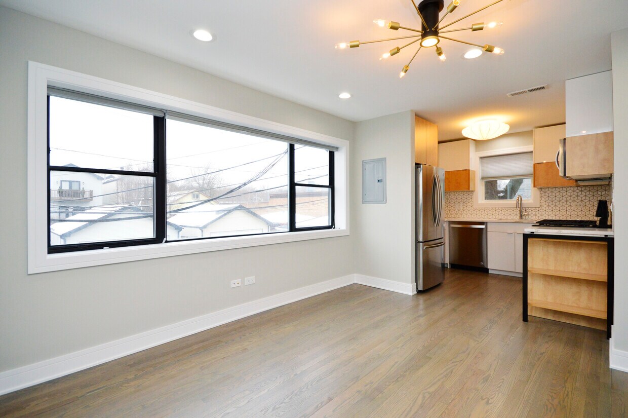 Primary Photo - Spacious One Bedroom in Edgewater