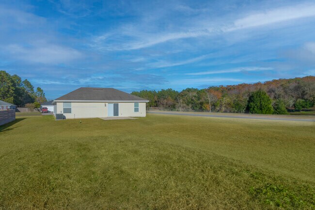 Foto del edificio - 86016 Graham Ct