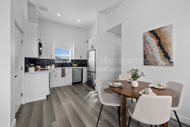 Foto del edificio - 1638 Elm Ave