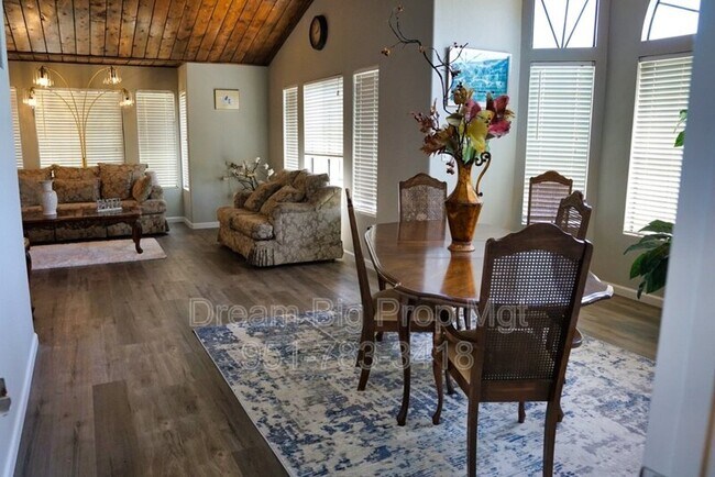 Building Photo - 11825 Steeplechase Dr