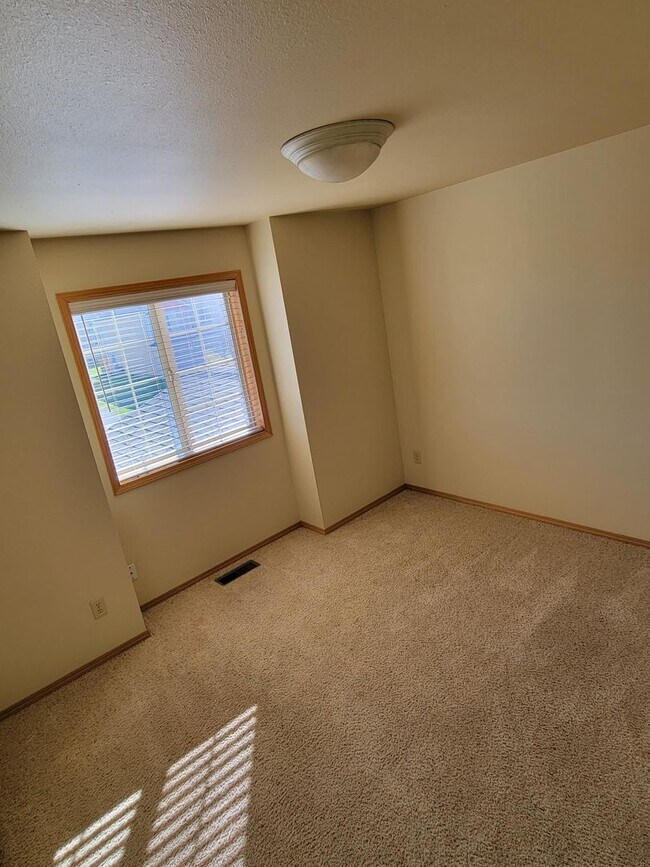 Foto del edificio - 3 Bedroom, 2.5 Bathroom Townhouse