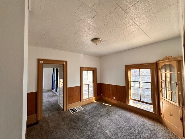 Habitación 2 - 1018 Haskell Ave