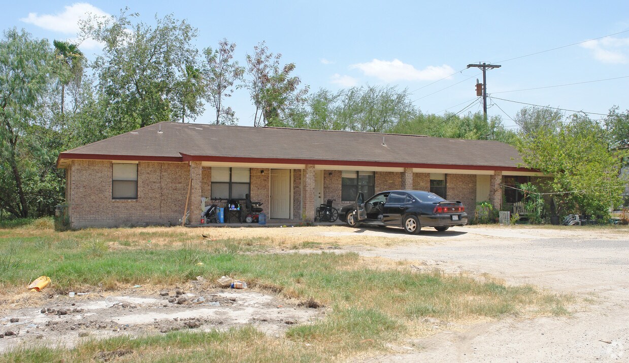Primary Photo - 1602 Vela Jackson Ave