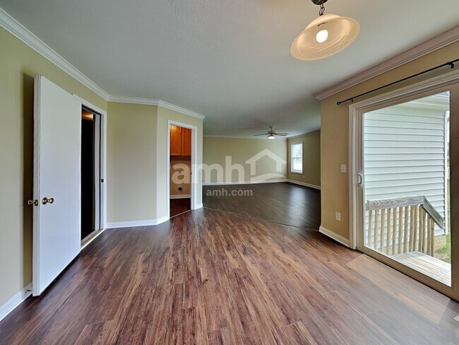 Building Photo - 2386 Running Brook Ave
