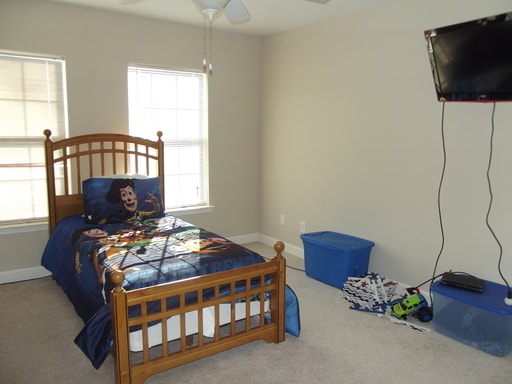 Building Photo - 821 Terrell Dr