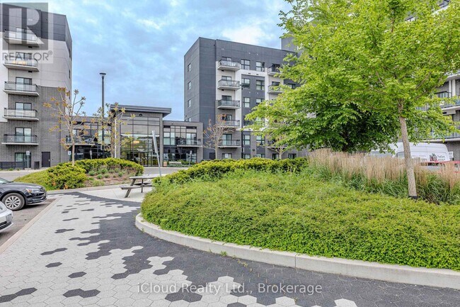 Building Photo - 102 Grovewood Common