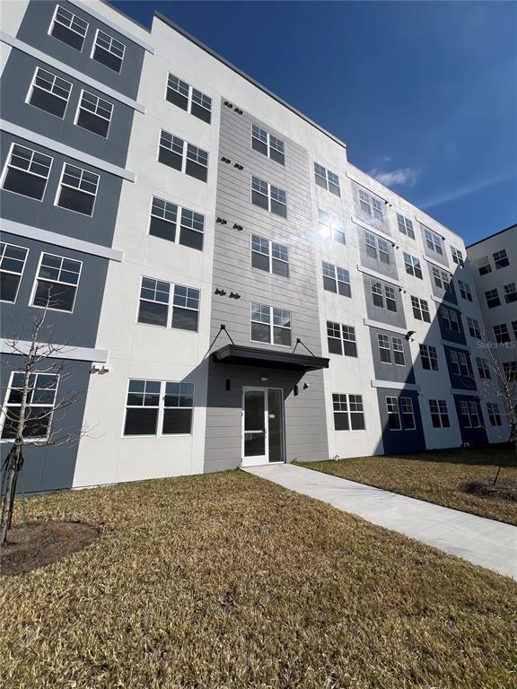 Building Photo - 5587 Millennia Park Dr