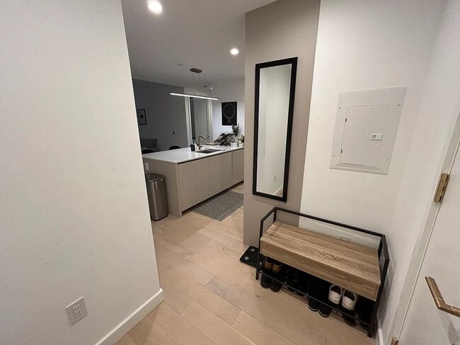 Photo - Skyline Tower - 2707 Apartment