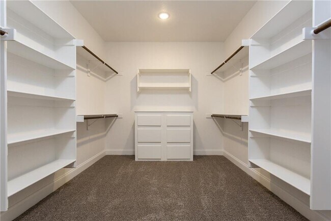 Foto del edificio - 3502 SW Brittany Rd