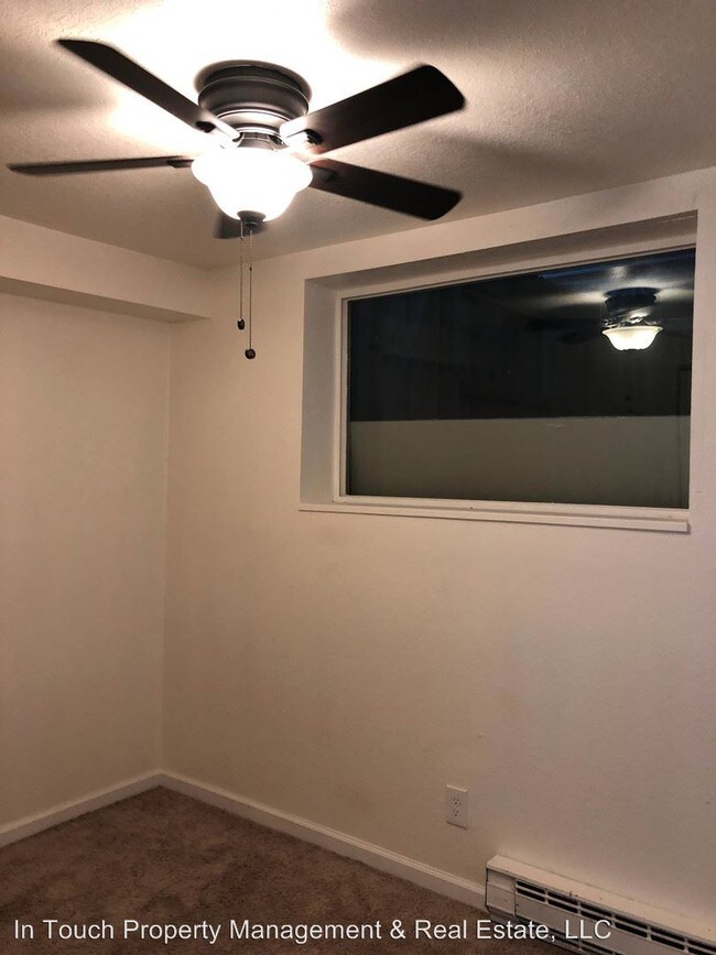 Building Photo - 2 br, 1 bath Apartment - 1452 Ivy Street