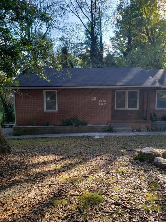 Building Photo - 833 Commodore Dr NW