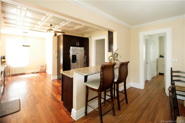 Foto del edificio - 1078 Whitney Ave